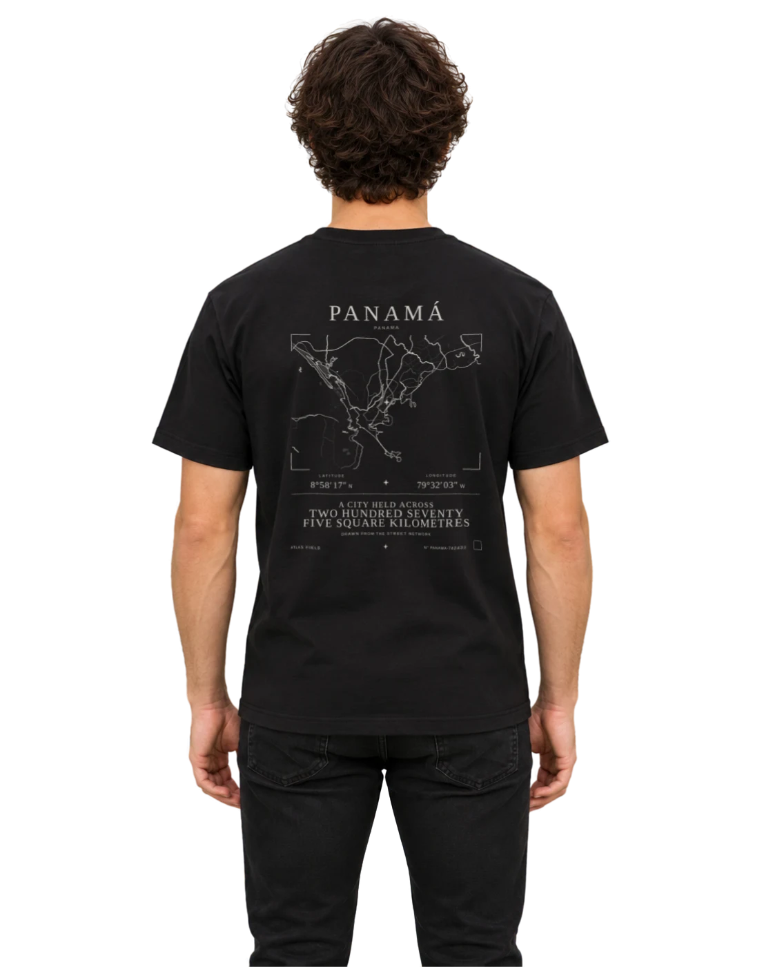 Aron wearing the Panamá Atlas Signature