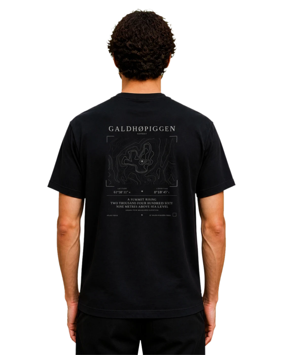 Model wearing the Galdhøpiggen Atlas Signature