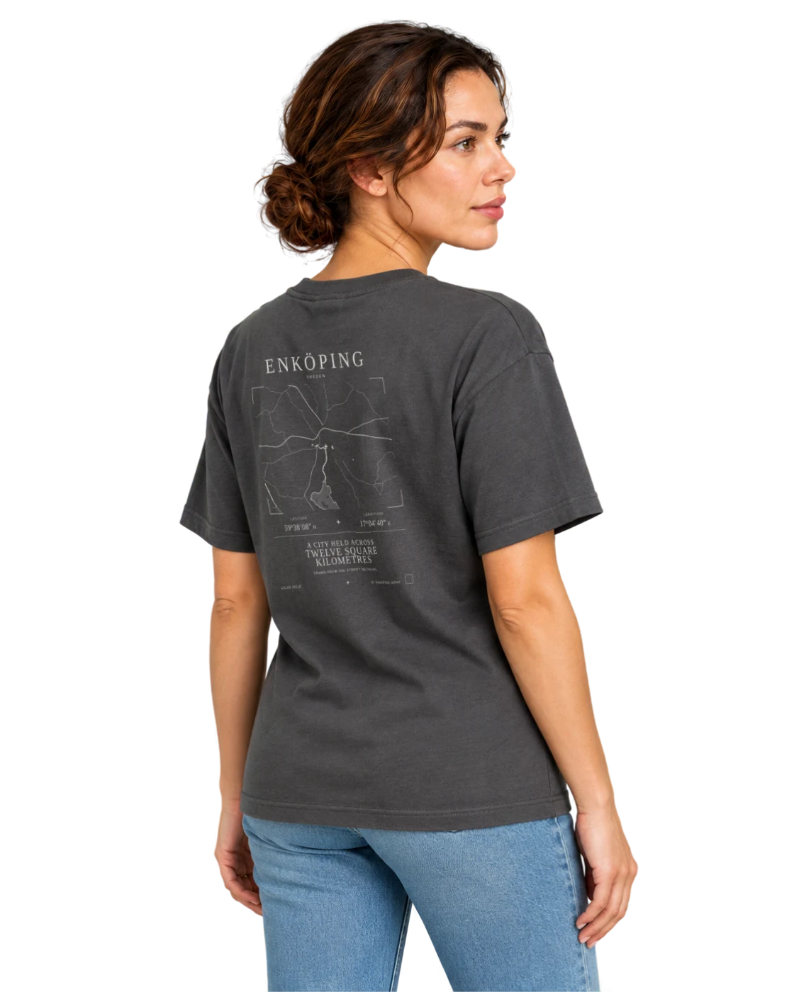 Lina wearing the Enköping Atlas Signature